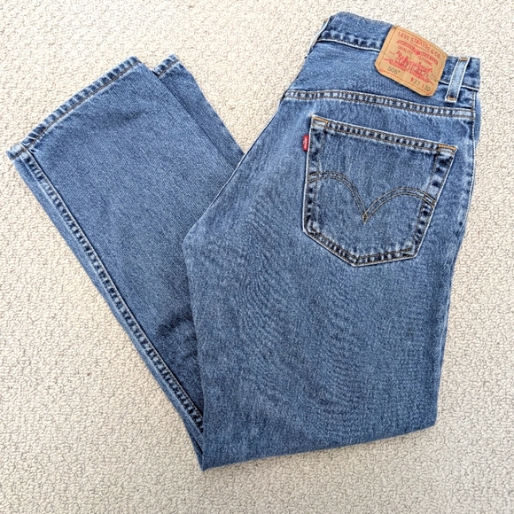 Levi's Men's 33x30 505 Regular Fit Blue Jeans - Picture 1 of 6